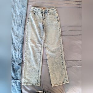 SO Juniors Acid Wash Loose Fit Jeans Denim Light Size 5 (27 Waist)
